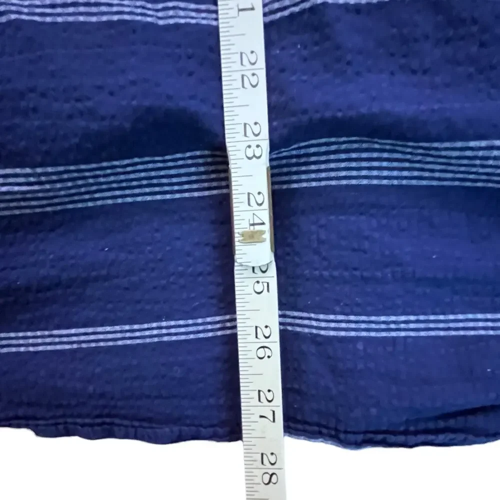 Banana Republic Seersucker Shirt Mens Large Blue Striped Short Sleeve Button Up